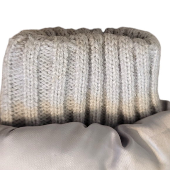 Old Navy puffer coat. - Picture 5 of 5